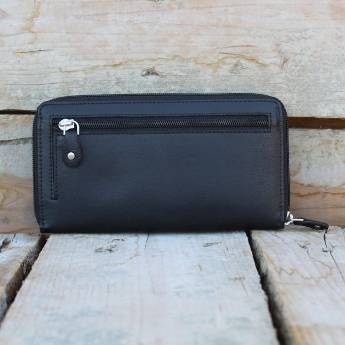 Black Women’s Leather Wallet with Zipper All Around 1
