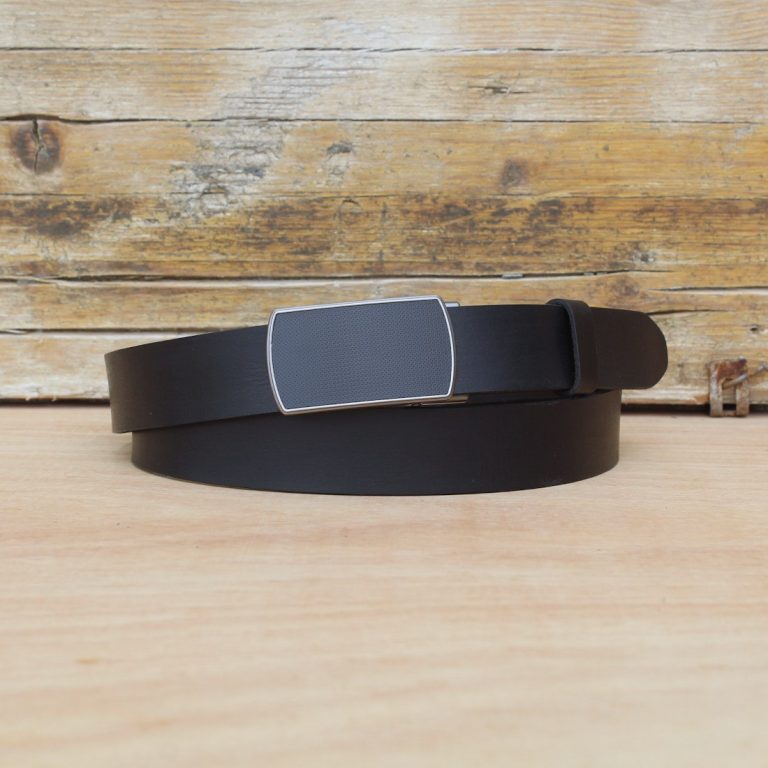 10 Timeless Leather Gifts That Improve With Age (Just Like His Style)