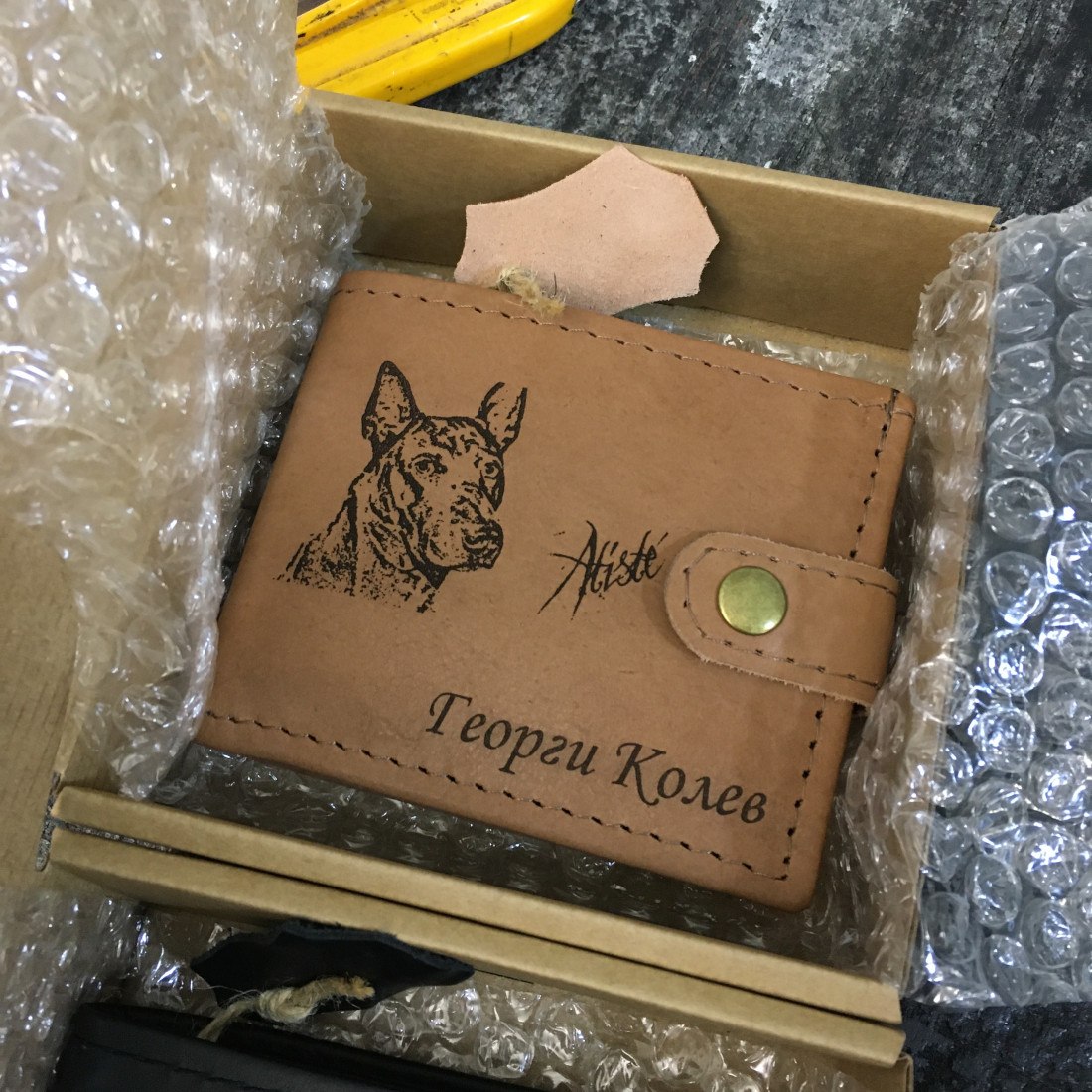 Personalized Leather Wallets: The Perfect Gift for Him