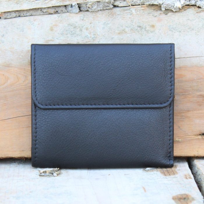 Slim Women's Black Leather Wallet 1