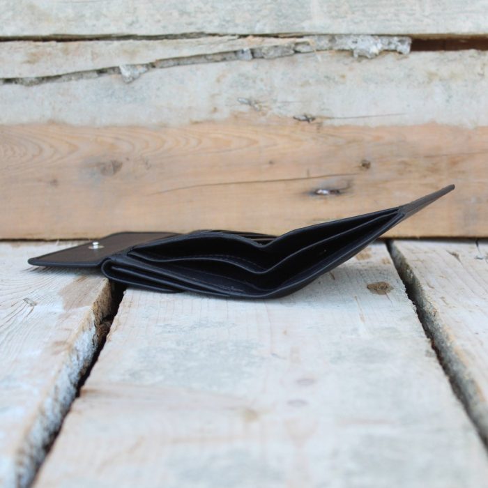 Slim Women's Black Leather Wallet 4