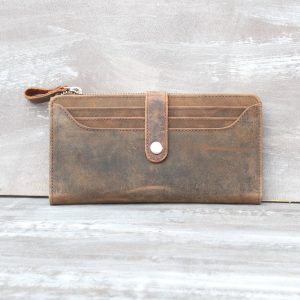 Multifunctional Women's Brown Hunter Leather Wallet with External Card Slots - ART# BB4777